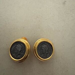 Vintage Clip On Earrings